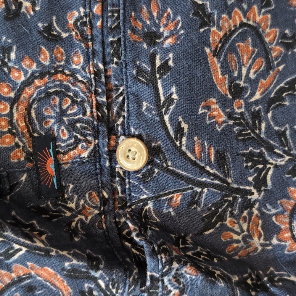 Faherty Patterned Shorts - Picture 8 of 9